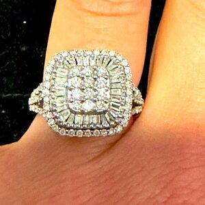Genuine Diamond cocktail ring in 14K white gold *Free gift w/ purchase!